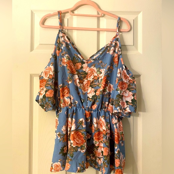 Plus Size Floral Cold Shoulder Top - Picture 1 of 3